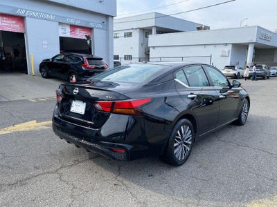 2023 Nissan Altima SV FWD