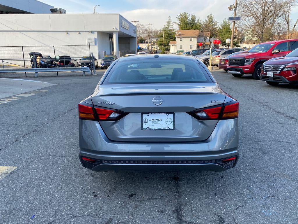 2024 Nissan Altima SV FWD