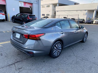 2024 Nissan Altima SV FWD