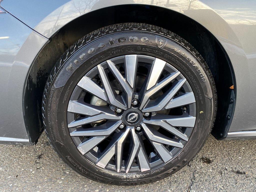 2024 Nissan Altima SV FWD