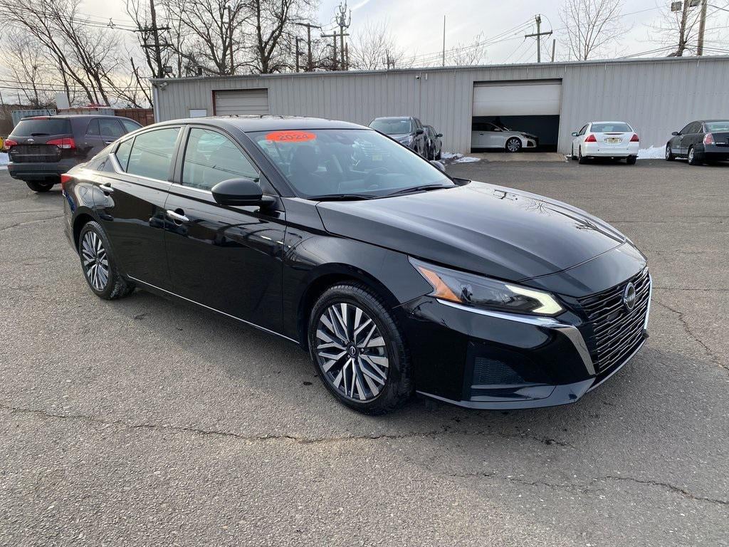 2024 Nissan Altima SV FWD
