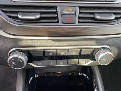 2024 Nissan Altima SV FWD