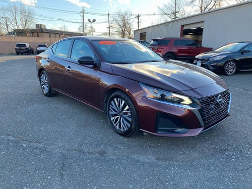 2024 Nissan Altima SV FWD