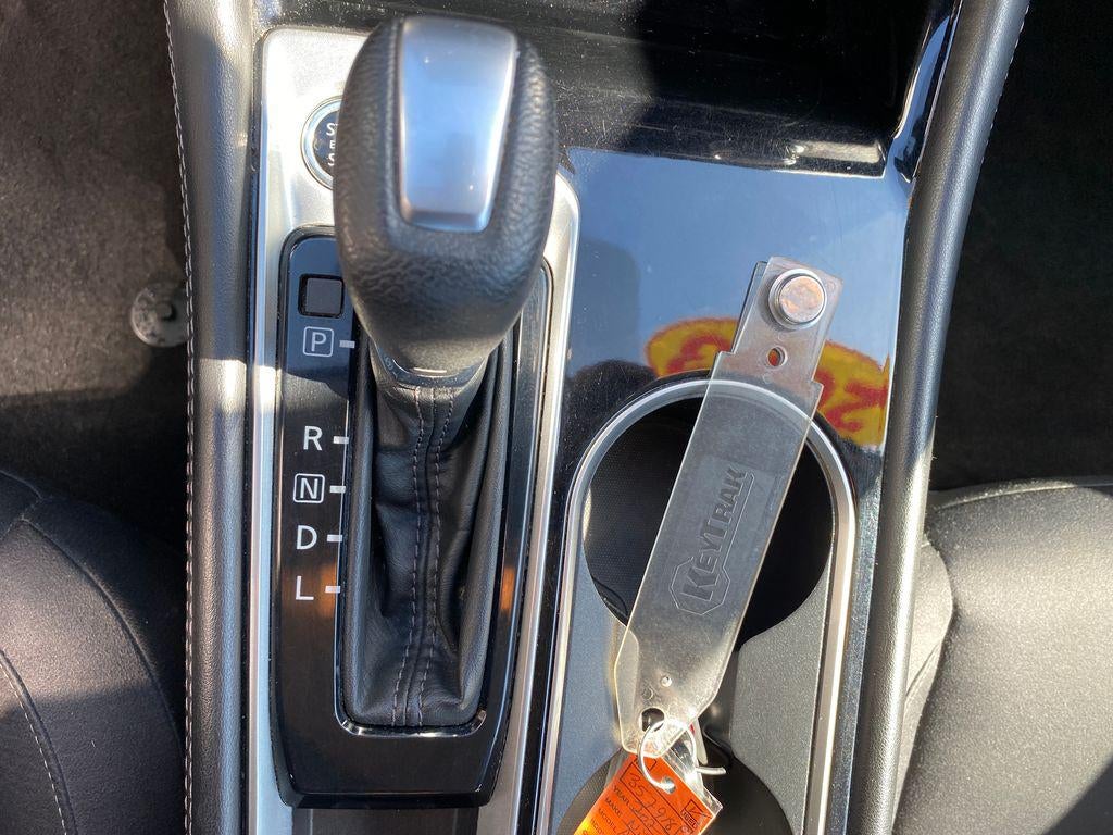 2023 Nissan Altima SV FWD