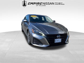 2023 Nissan Altima SV FWD
