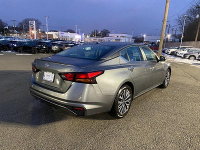 2024 Nissan Altima SV FWD