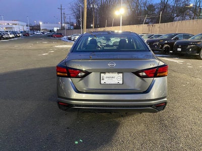 2024 Nissan Altima SV FWD