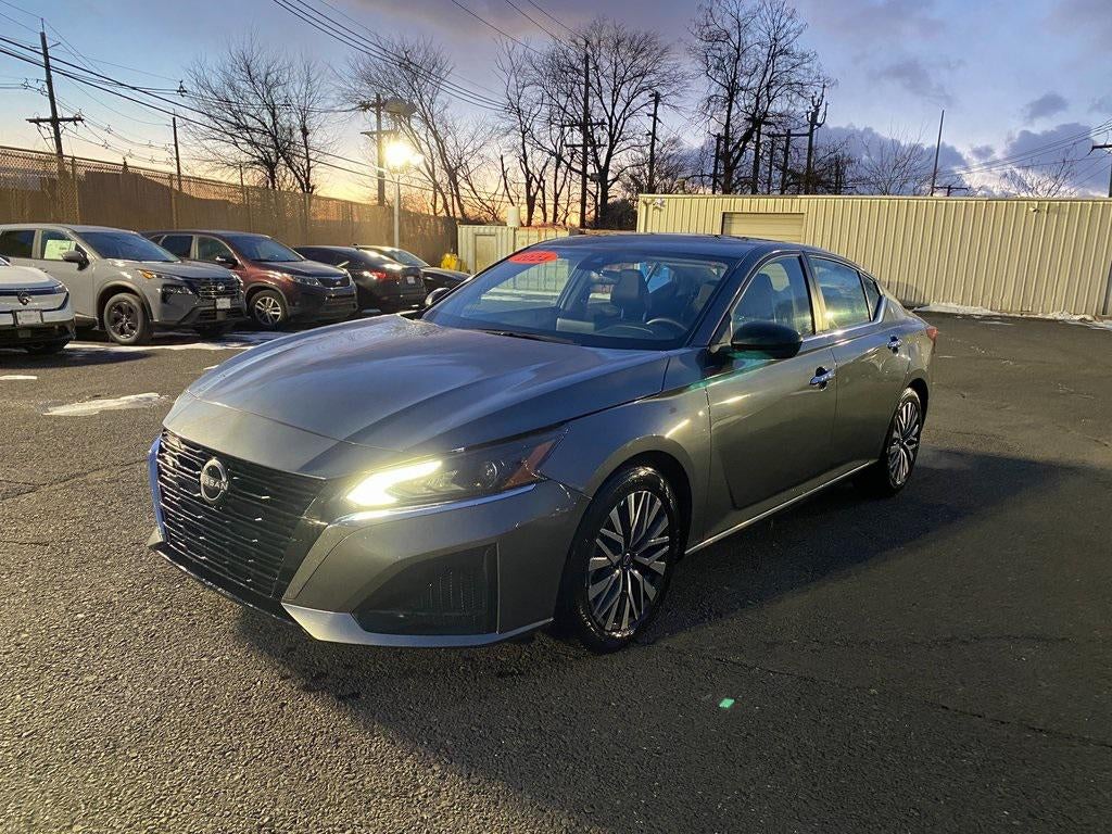 2024 Nissan Altima SV FWD