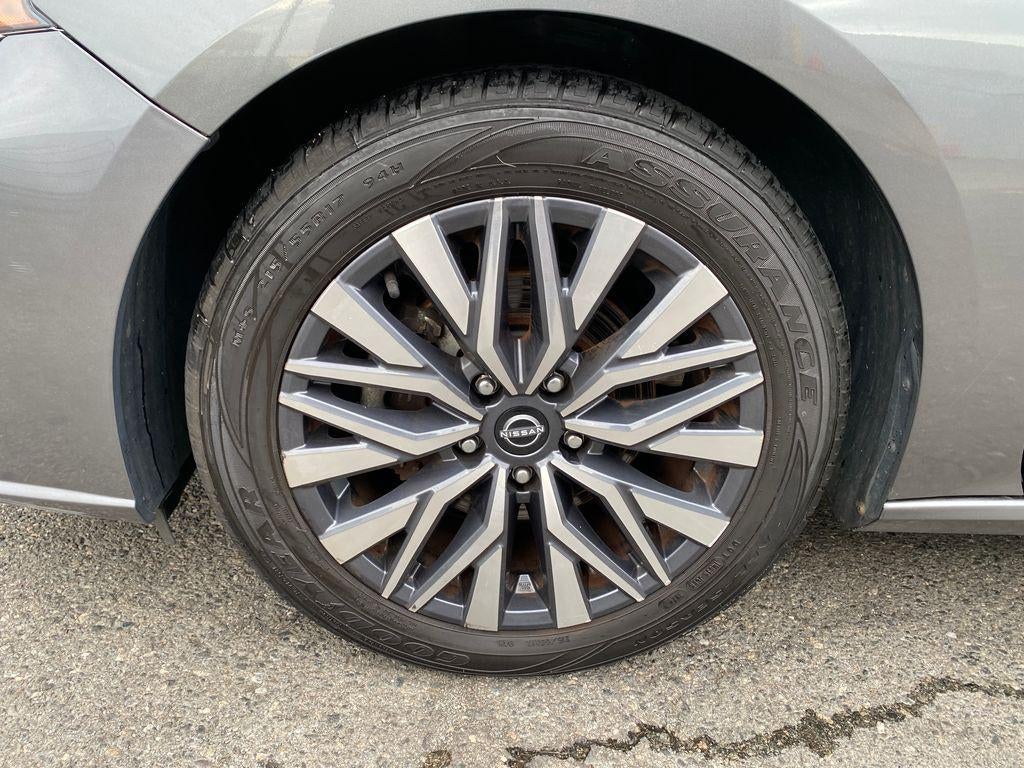 2023 Nissan Altima SV FWD