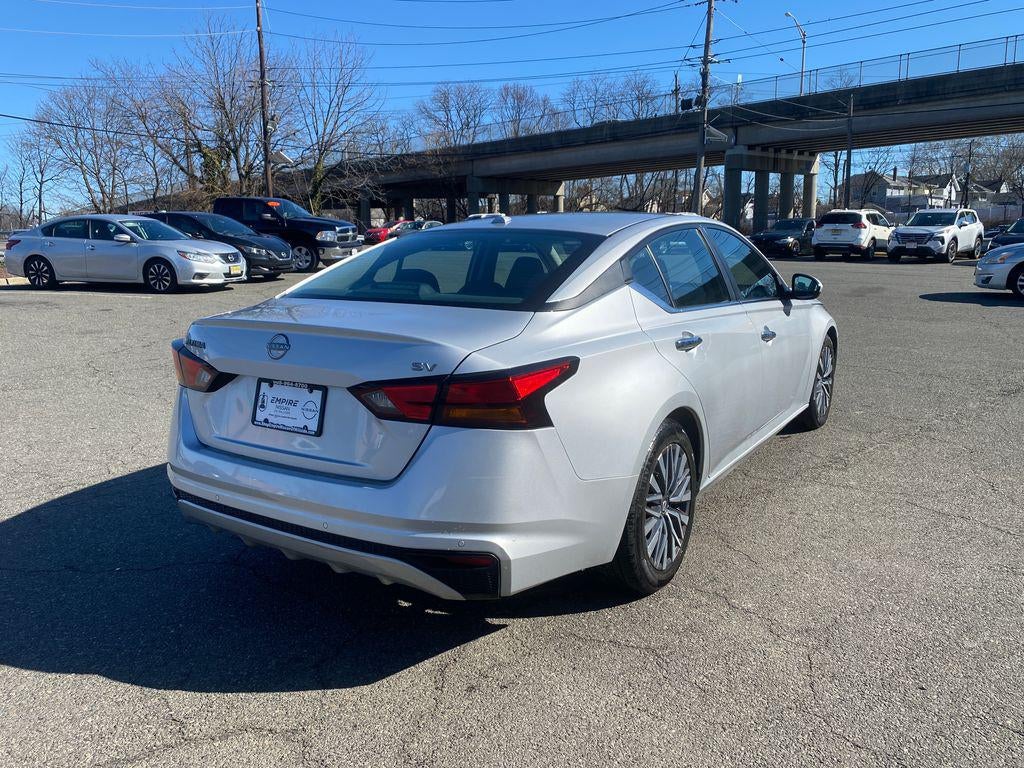 2023 Nissan Altima SV FWD