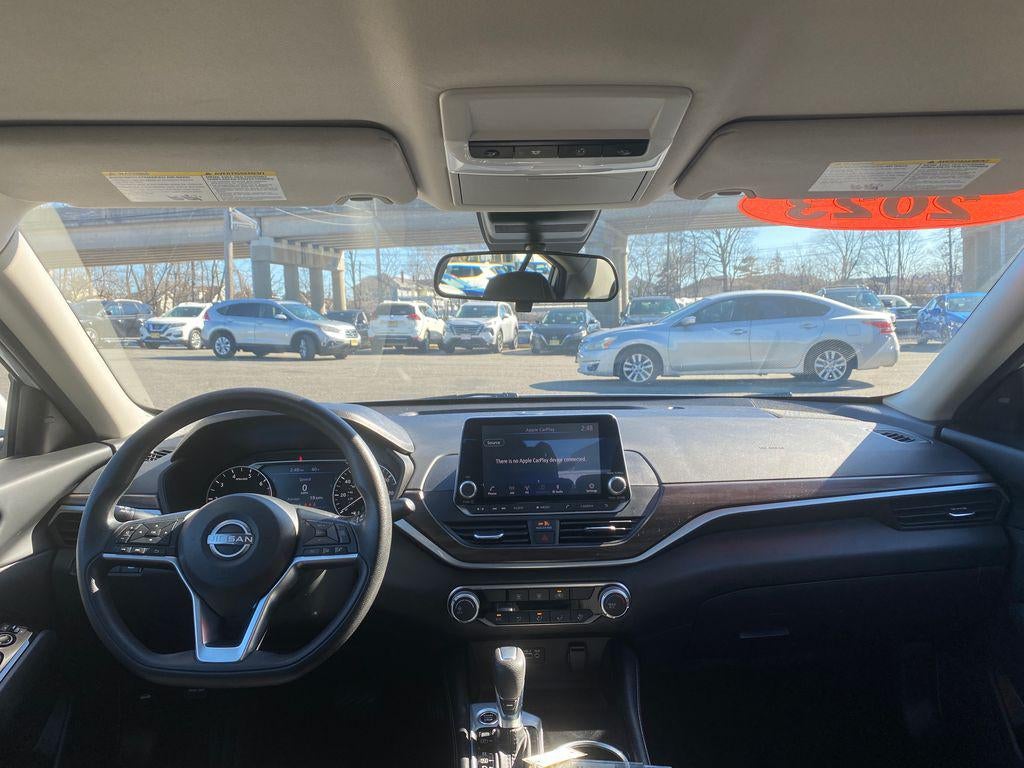 2023 Nissan Altima SV FWD