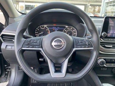 2023 Nissan Altima SV FWD