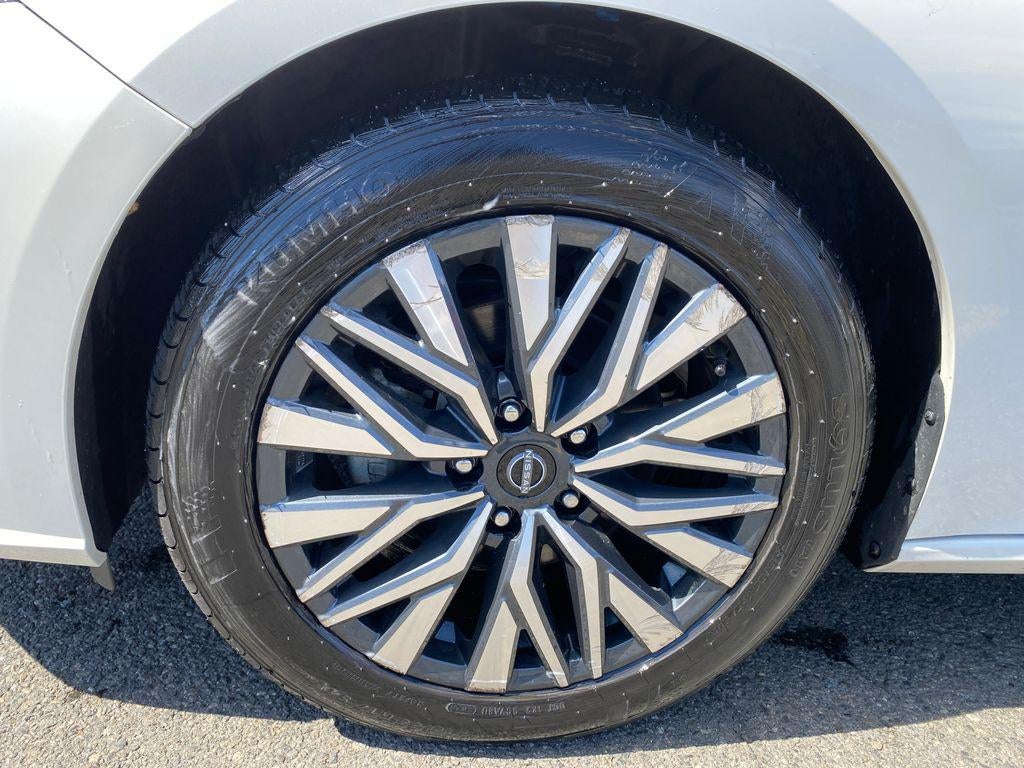 2024 Nissan Altima SV FWD