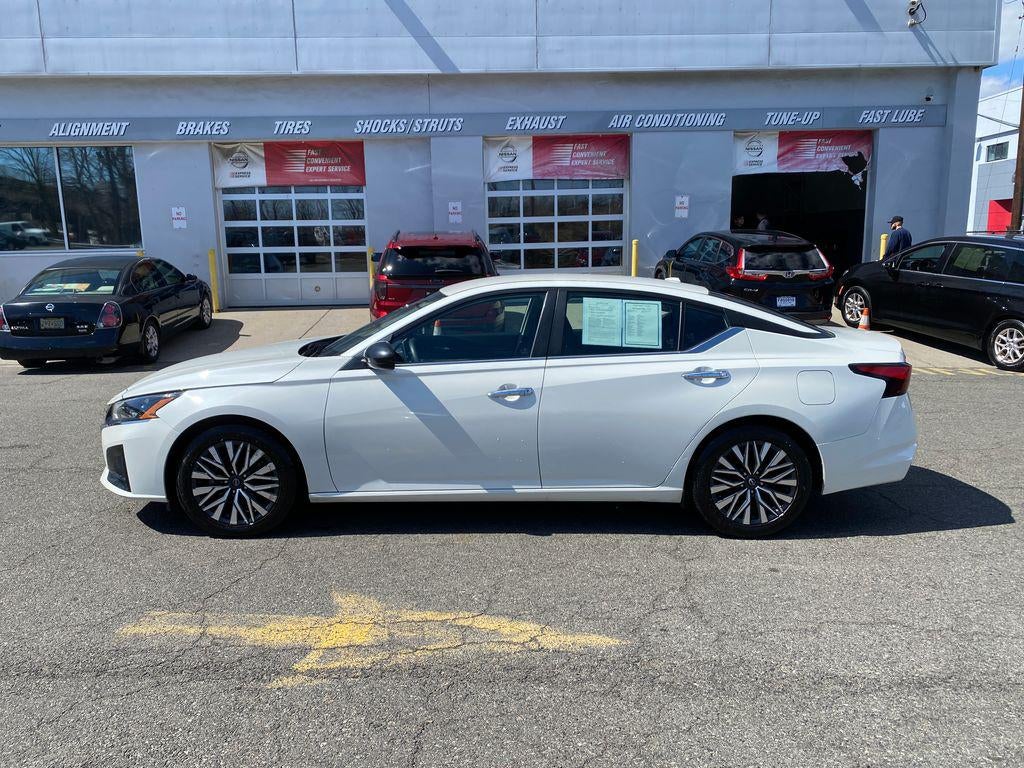 2024 Nissan Altima SV FWD