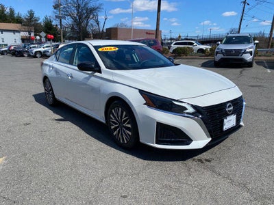 2024 Nissan Altima SV FWD