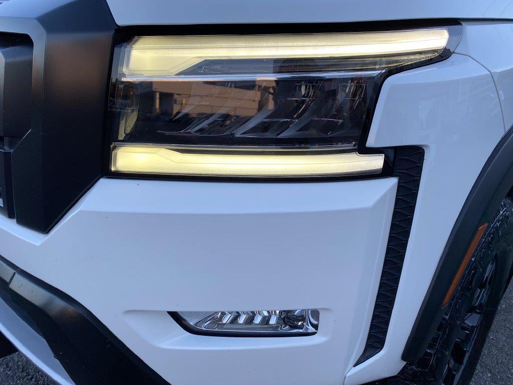 2024 Nissan Frontier Crew Cab PRO-4X 4x4