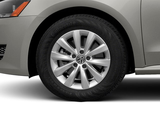 2014 Volkswagen Passat 1.8T SE