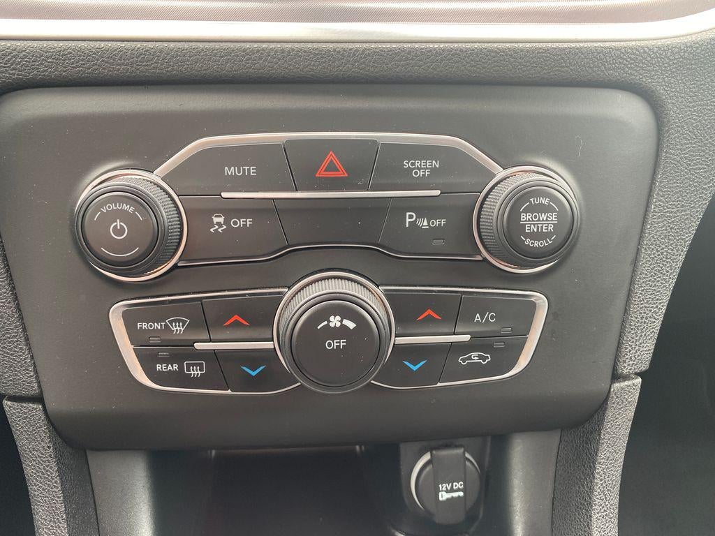 2022 Dodge Charger SXT RWD