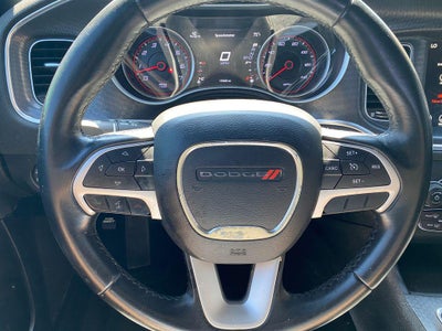 2017 Dodge Charger SXT RWD