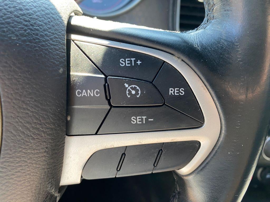 2017 Dodge Charger SXT RWD