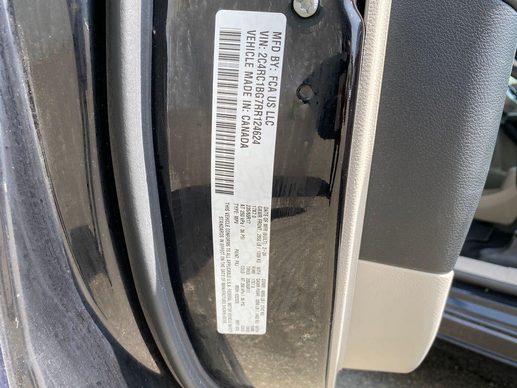 2024 Chrysler Pacifica Touring L