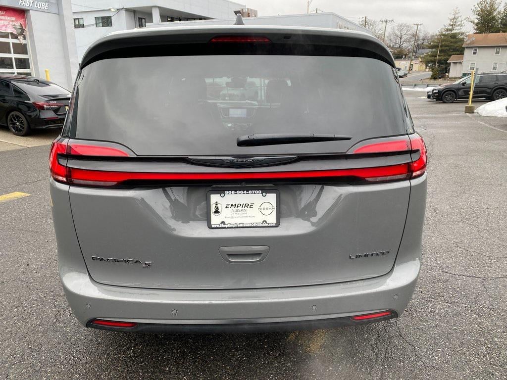 2025 Chrysler Pacifica Limited