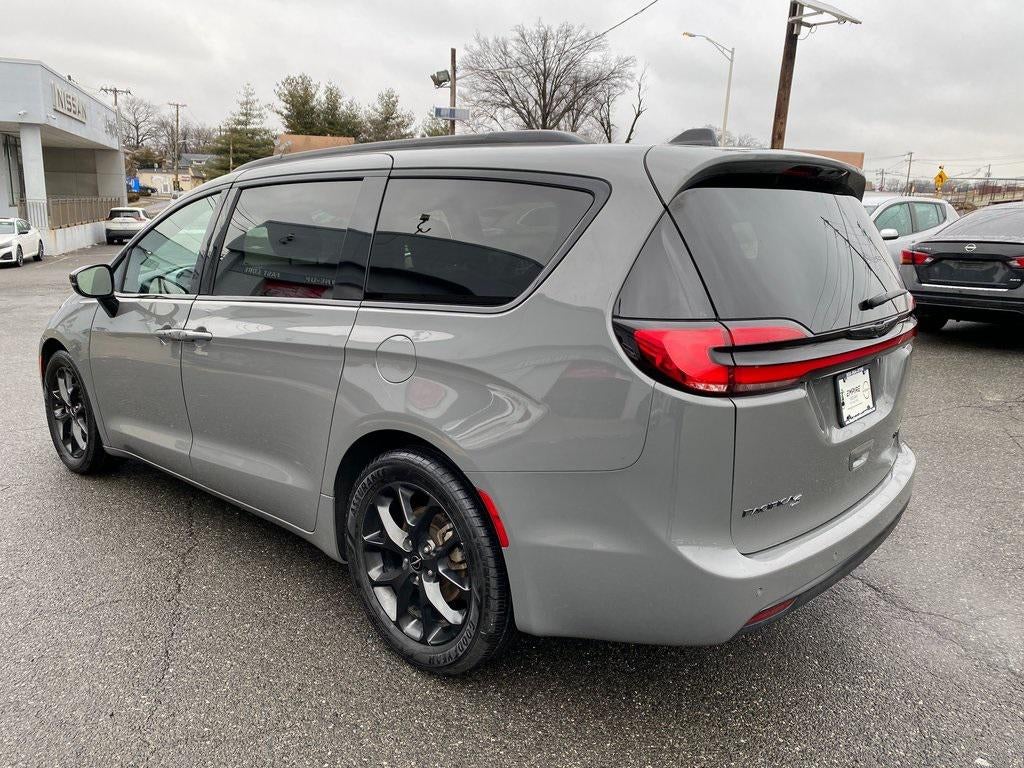 2025 Chrysler Pacifica Limited