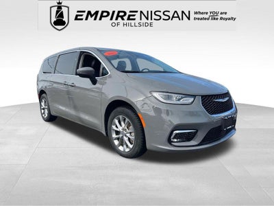 2023 Chrysler Pacifica Touring L AWD
