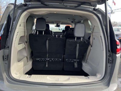 2023 Chrysler Pacifica Touring L AWD