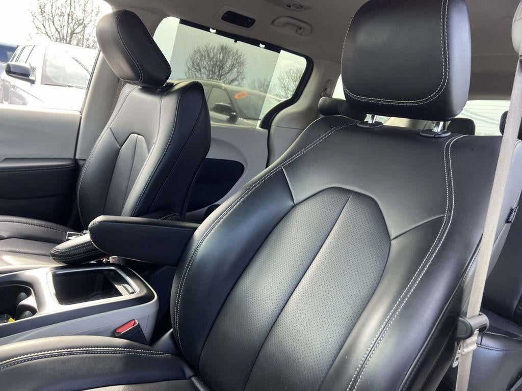2023 Chrysler Pacifica Touring L AWD