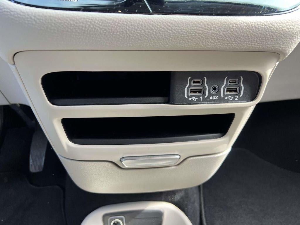 2023 Chrysler Pacifica Touring L AWD