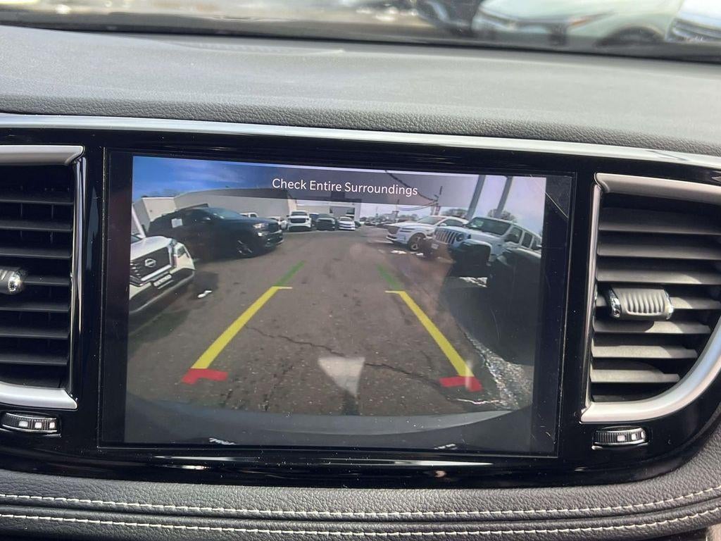 2023 Chrysler Pacifica Touring L AWD