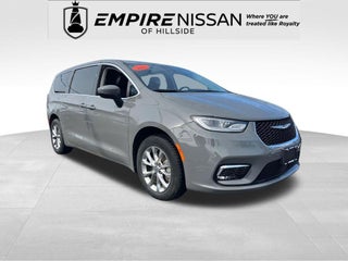 2023 Chrysler Pacifica Touring L AWD