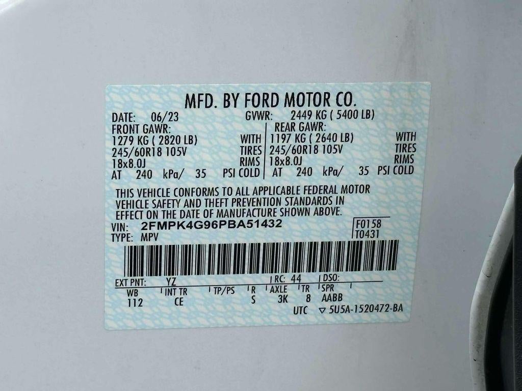 2023 Ford Edge SE