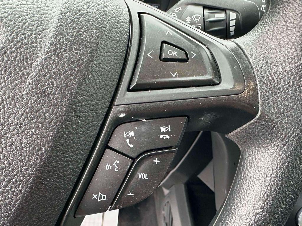 2023 Ford Edge SE