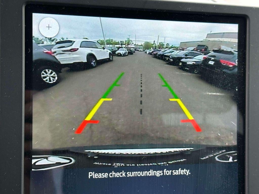 2023 Ford Edge SE