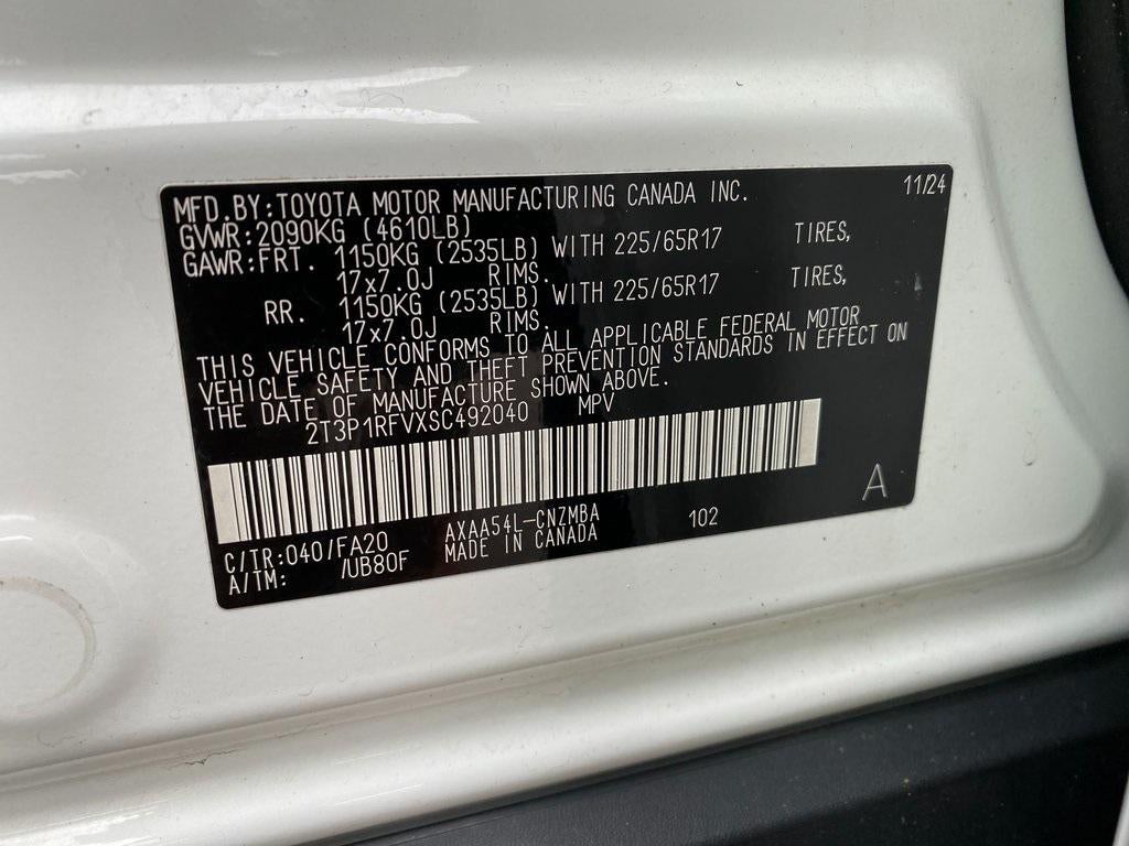 2025 Toyota RAV4 XLE