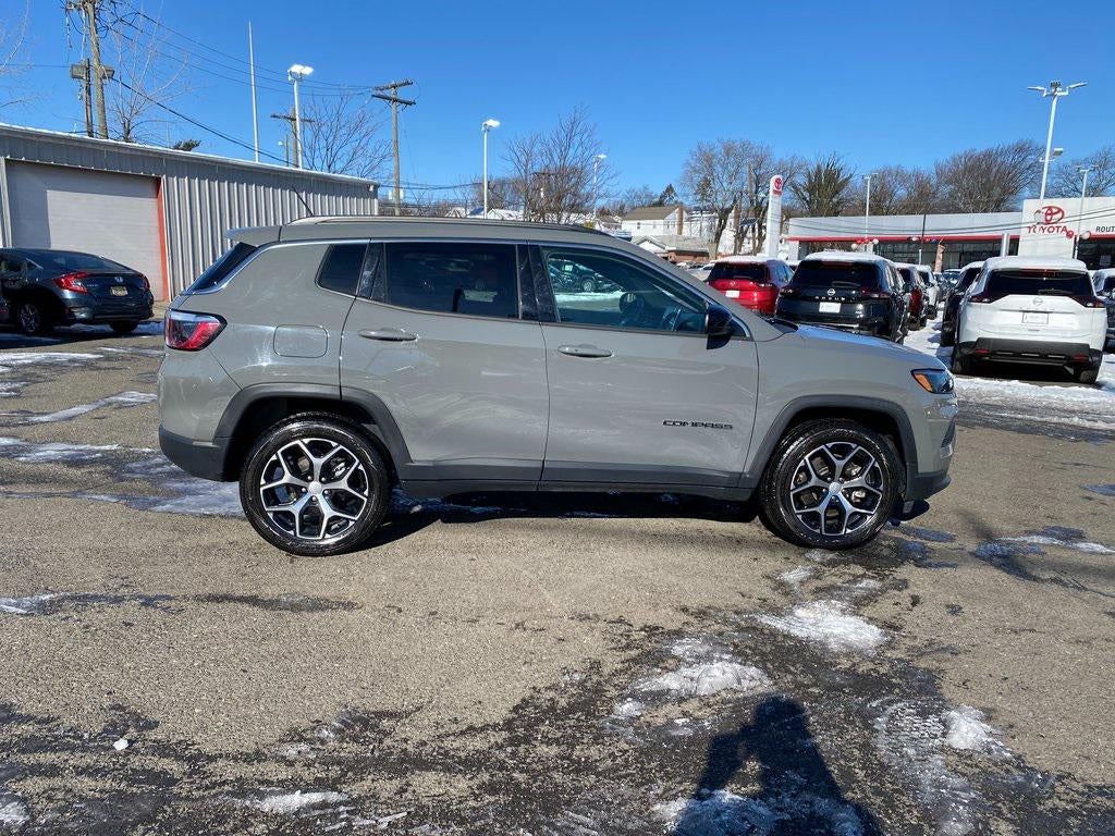 2024 Jeep Compass Latitude 4x4