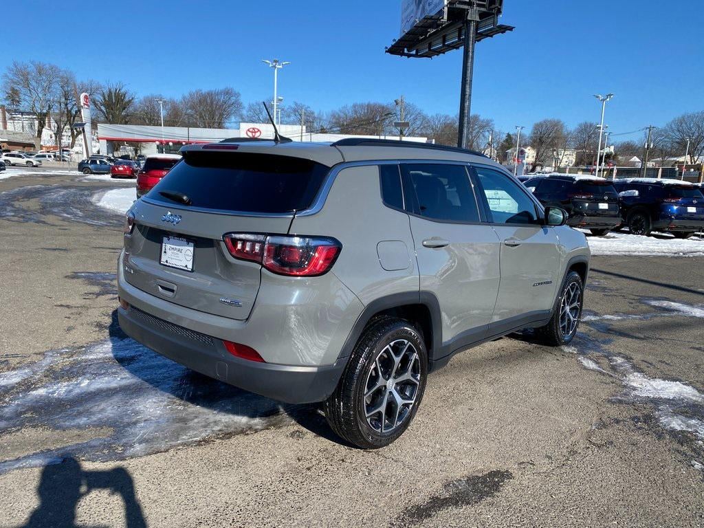 2024 Jeep Compass Latitude 4x4
