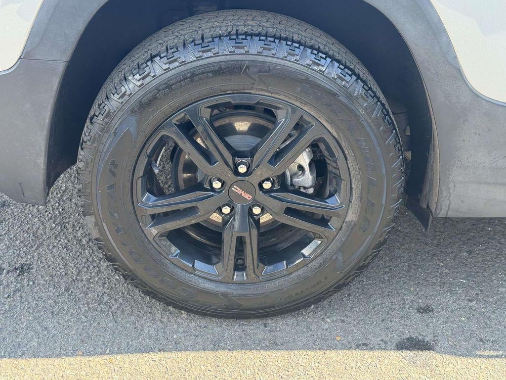 2024 GMC Terrain AWD AT4