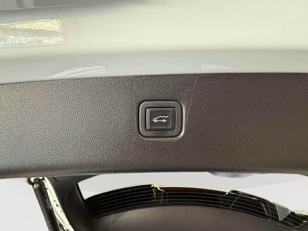 2023 Chevrolet Blazer AWD 2LT
