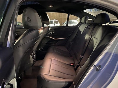 2025 BMW 330i xDrive