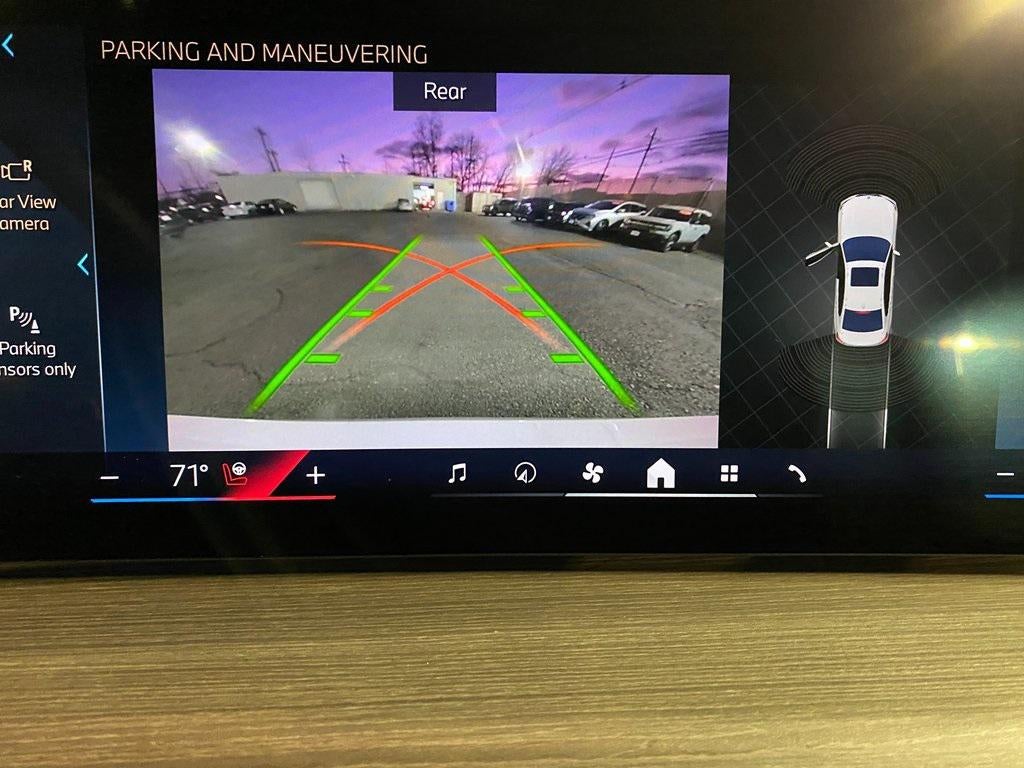 2025 BMW 330i xDrive