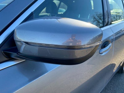 2025 BMW 330i xDrive