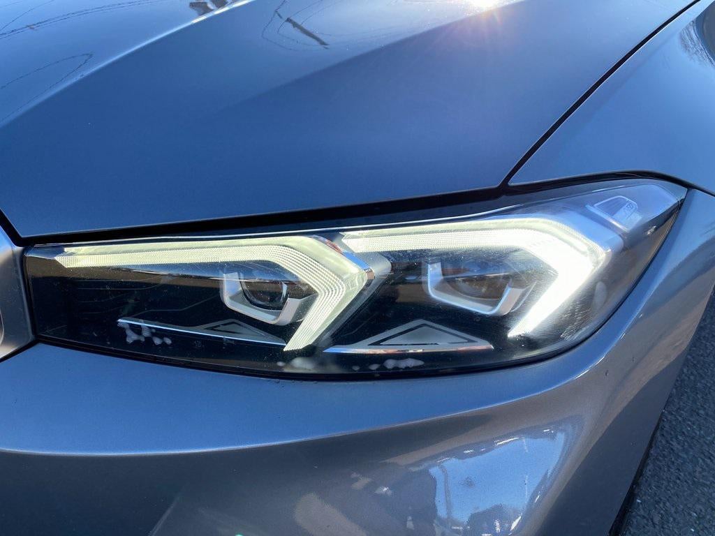 2025 BMW 330i xDrive