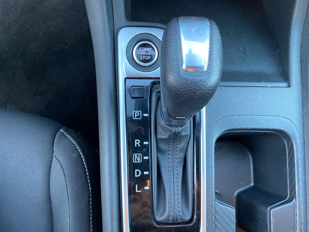 2023 Nissan Sentra SV Xtronic CVT