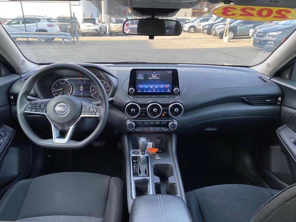 2023 Nissan Sentra SV Xtronic CVT