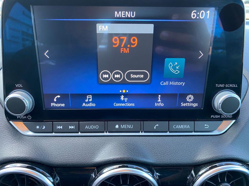 2024 Nissan Sentra SV Xtronic CVT