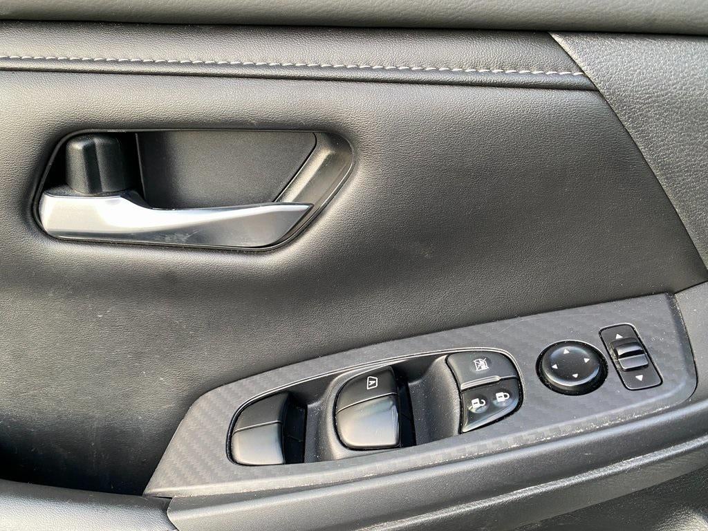 2022 Nissan Sentra SV Xtronic CVT