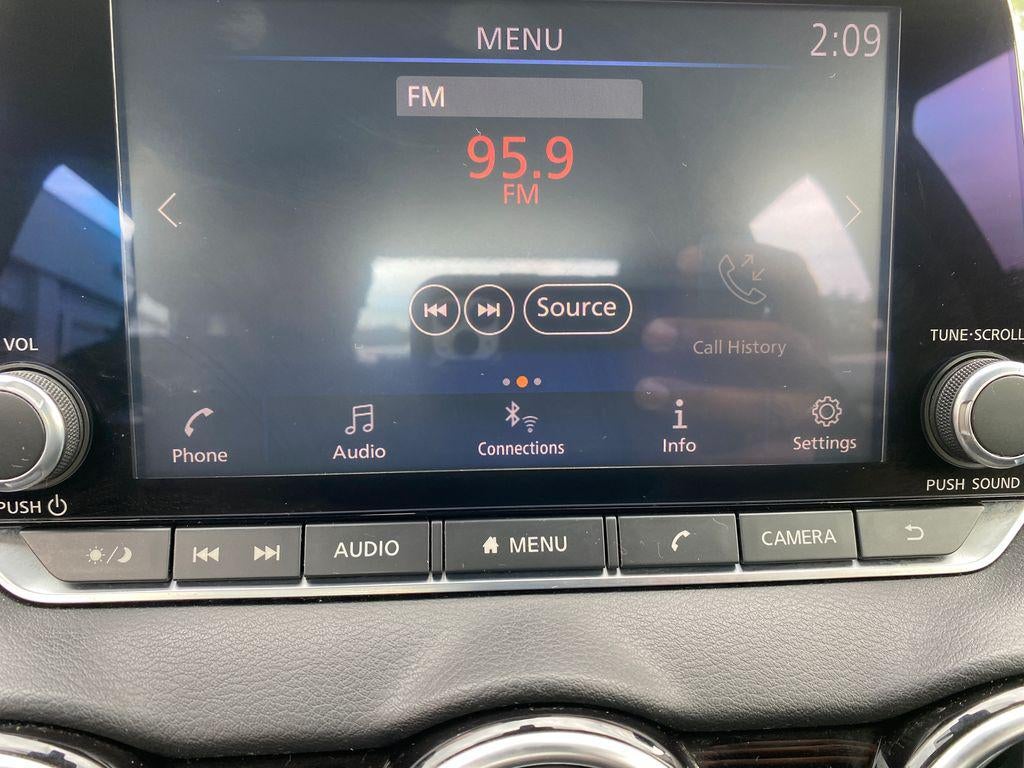 2020 Nissan Sentra SV Xtronic CVT